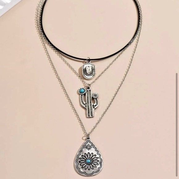 Bohemian Western Silver Turquoise Layered 3 in 1 Necklace - Picture 3 of 3